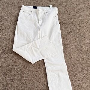 Woman’s Gap White Jeans short